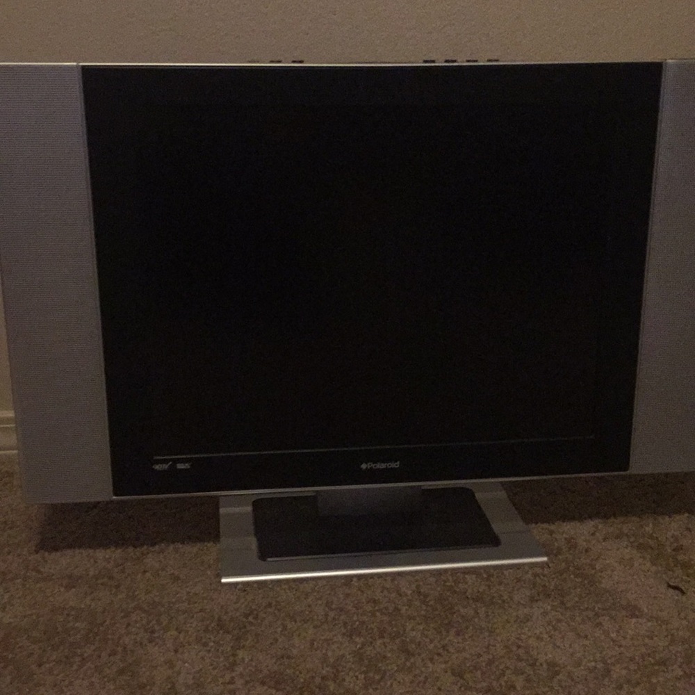 Polaroid tv